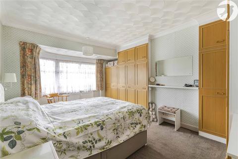 19 Ross Road, Dartford, DA1 3NH