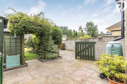 19 Ross Road, Dartford, DA1 3NH