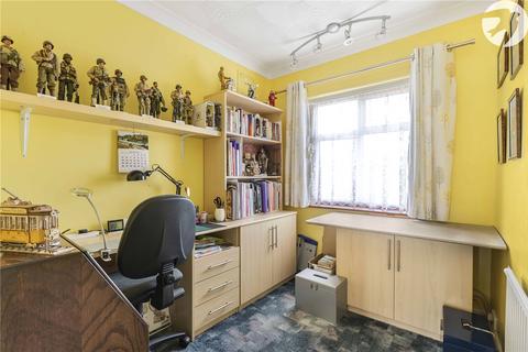 19 Ross Road, Dartford, DA1 3NH