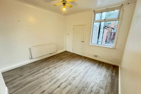 3 bedroom terraced house for sale, Carlisle Street, Leicester LE3