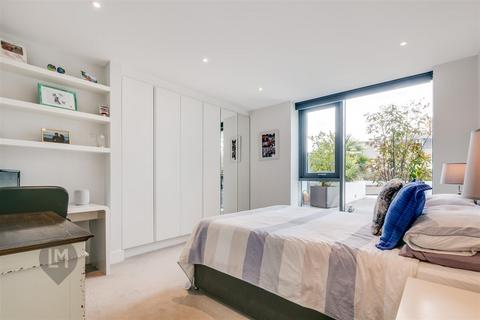 1 bedroom flat for sale, Wimbledon Park Road, London