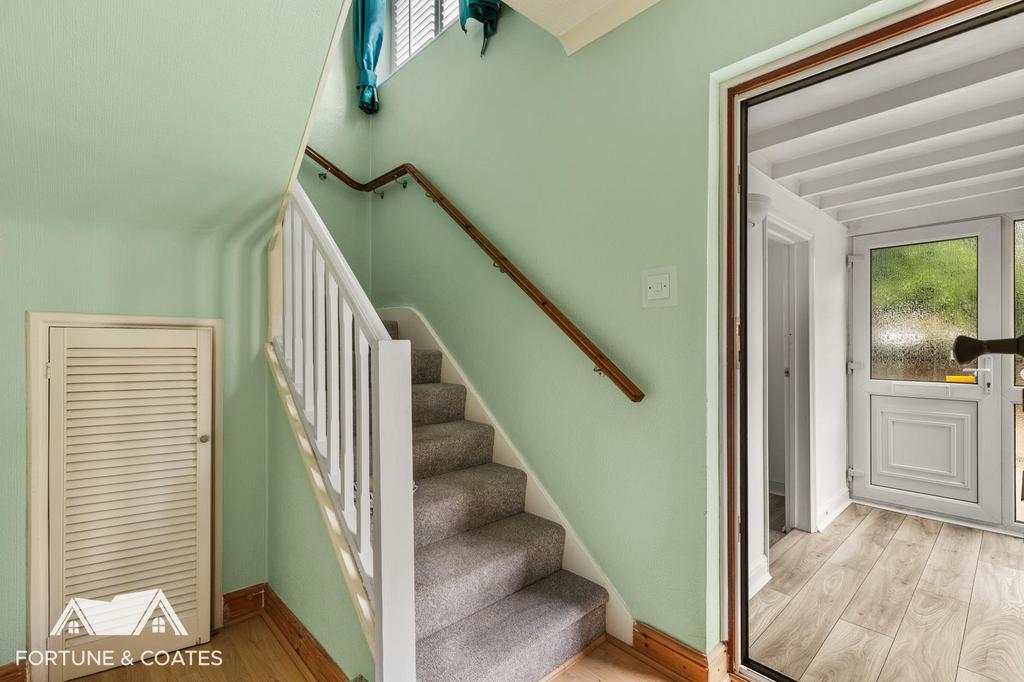 Parsonage Leys 3.jpg
