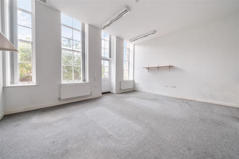 7, Victory House Dean Clarke Gardens, Exeter, EX2 4AA