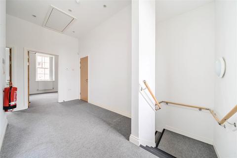 7, Victory House Dean Clarke Gardens, Exeter, EX2 4AA