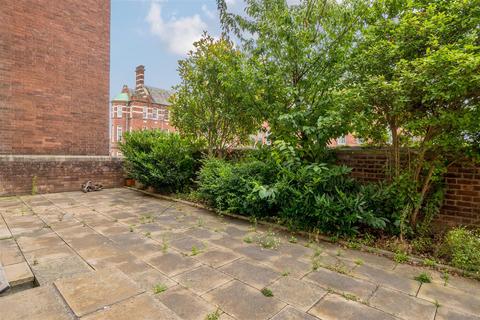 7, Victory House Dean Clarke Gardens, Exeter, EX2 4AA