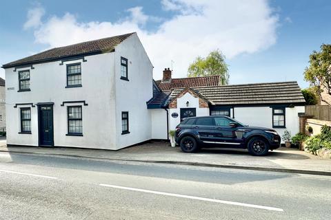 4 bedroom house for sale, Elm Tree Cottage, Westgate, Hornsea