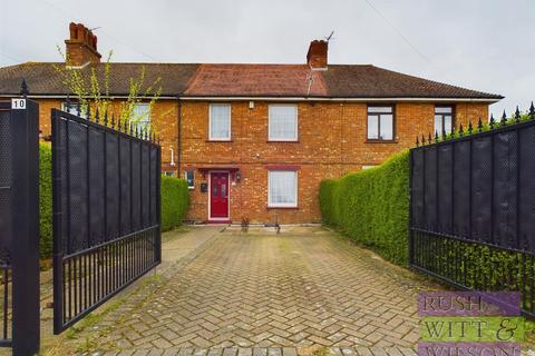 10 Eversley Crescent, St Leonards-on-sea, TN37 6QF