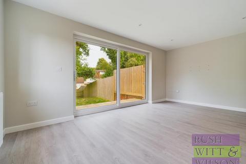 2 bedroom detached house for sale, Oxley Close, Avondale Road, St Leonards on Sea