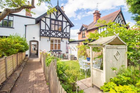 2 bedroom terraced house for sale, Ashby Place, Hoole, Chester