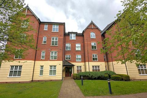 2 bedroom flat to rent, Alexandra Apartments, Manchester M16