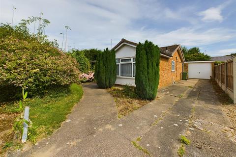 2 bedroom detached bungalow for sale, Northrepps Road, Overstrand, Cromer