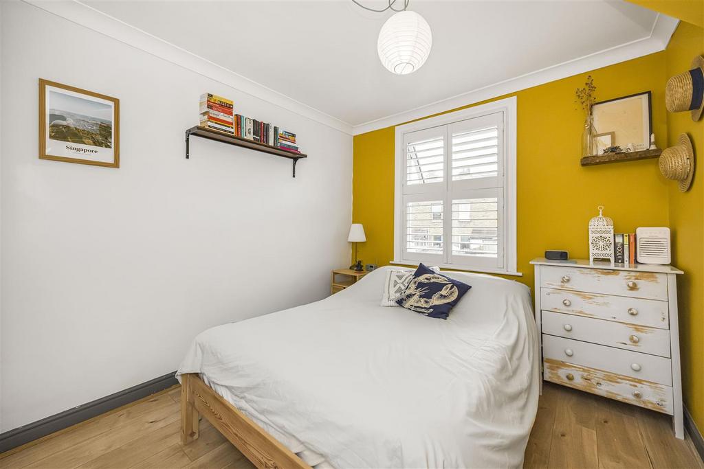 Flat 2, 107 Albert Road -001.jpg