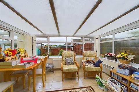 2 bedroom detached bungalow for sale, Thoresby Close, Bridlington