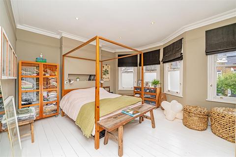 15 Baronsfield Road, Twickenham, TW1 2QT