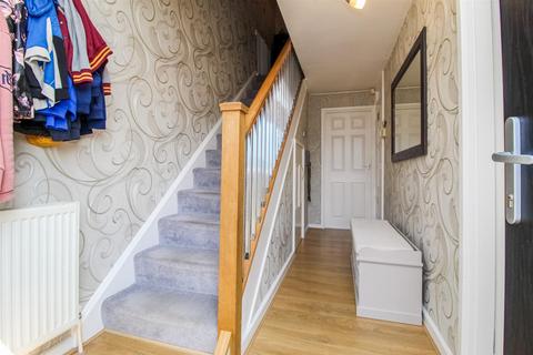 3 bedroom semi-detached house for sale, Valley Drive, Wakefield WF2