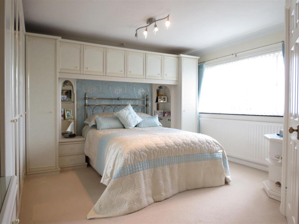 9 Saltney Close - Bed 1.JPG