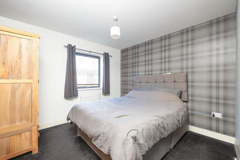 2 bedroom flat for sale, Weavers Mill Close, St George