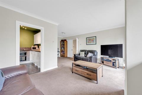 Flat 1, Margaret Court, 28 Albemarle Road, Beckenham, BR3 5XW