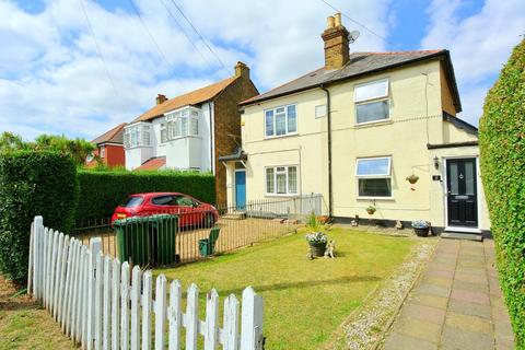 3 bedroom house for sale, Littleton Road, Ashford TW15