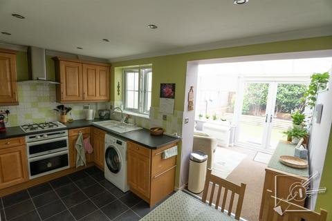 2 bedroom terraced house for sale, Rosebank Gardens, Northfleet, Gravesend