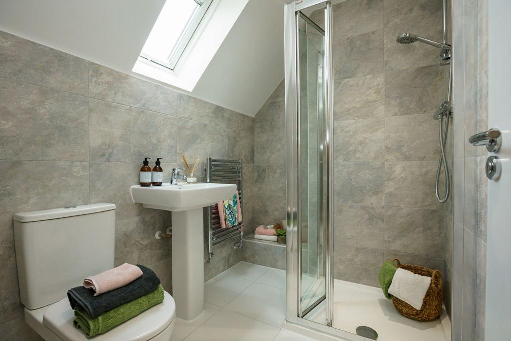 Additional shower room