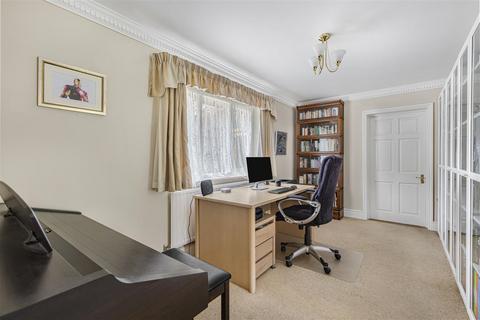 Lanyards Burton End, West Wickham, Cambridge, CB21 4SD
