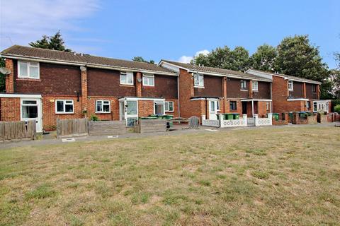 17 Kinder Close, London, SE28 8HG