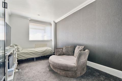 13 Beverley Close, Gillingham, ME8 9HG