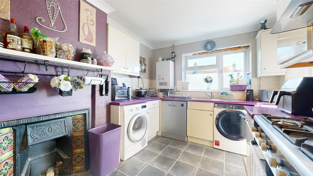 4-Osborne-Terrace-08072024 111857.jpg