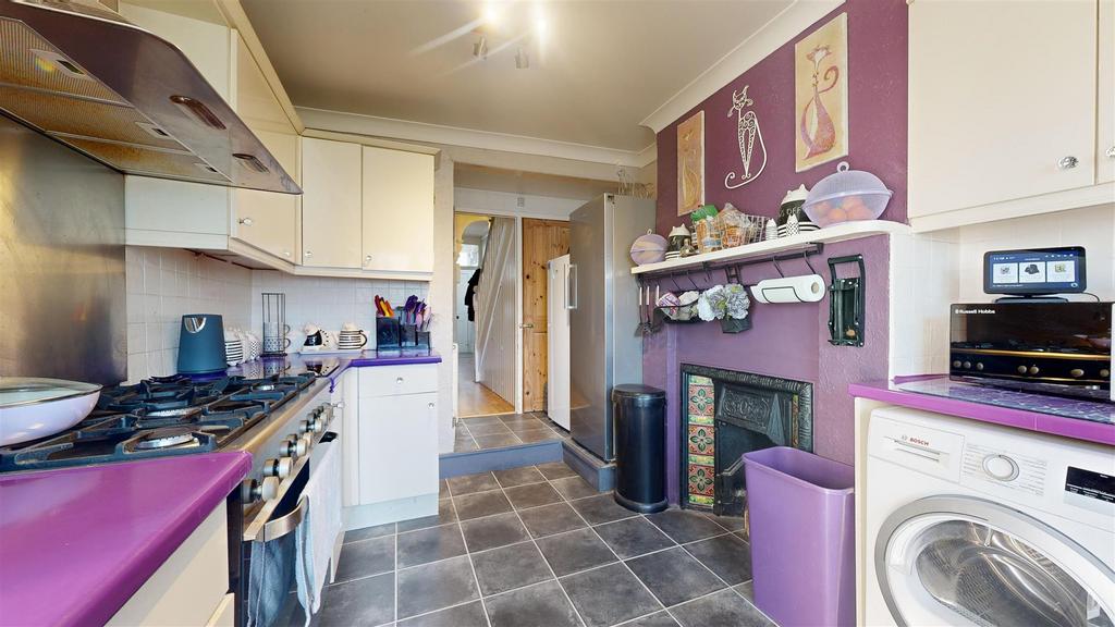 4-Osborne-Terrace-08072024 111913.jpg