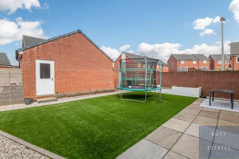 15 Ashcroft Road, Exeter, EX1 3FU