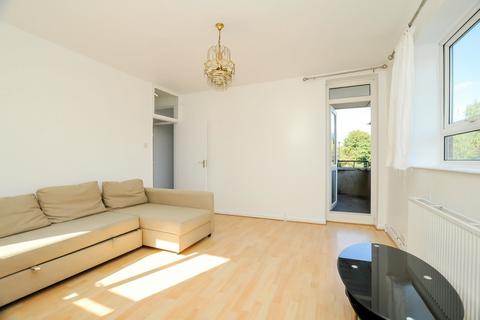 2 bedroom flat to rent, Howard Road, Stoke Newington