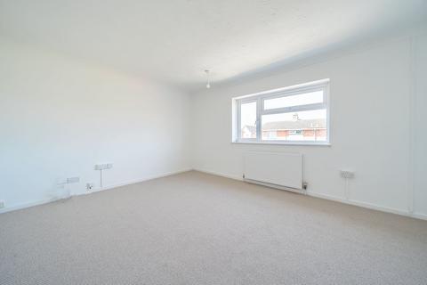 2 bedroom end of terrace house for sale, Harvey Close, Upper Caldecote, SG18