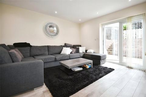 2 bedroom detached house for sale, Sanctuary Close, Reading RG30