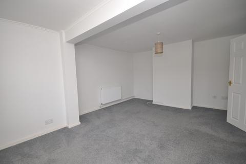 3 bedroom semi-detached house to rent, Falmouth Road, Chelmsford, Essex
