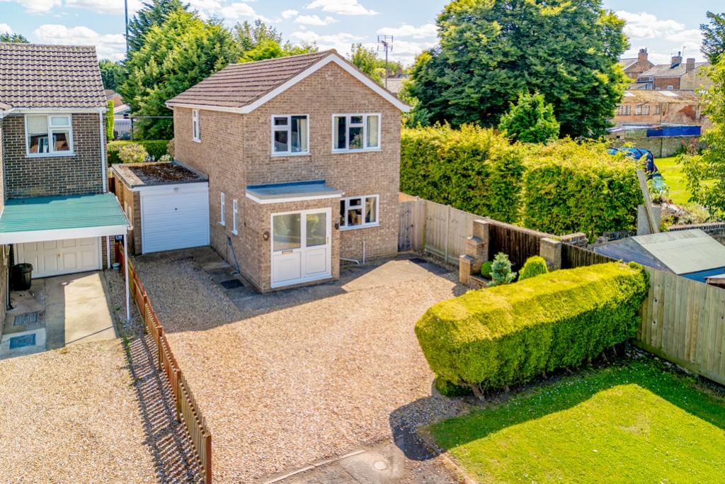 17 Windsor Gardens (Long Sutton) 1