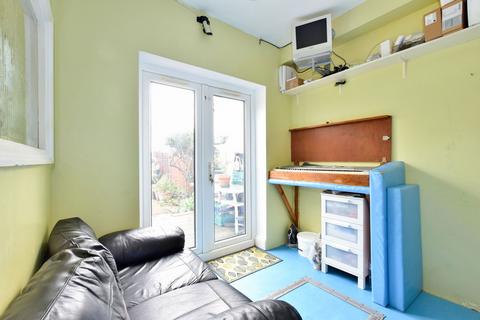 3 bedroom terraced house for sale, Gaddesden Avenue, Wembley HA9