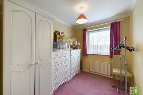 61 Foxley Close, Blackwater, Camberley, GU17 0JY