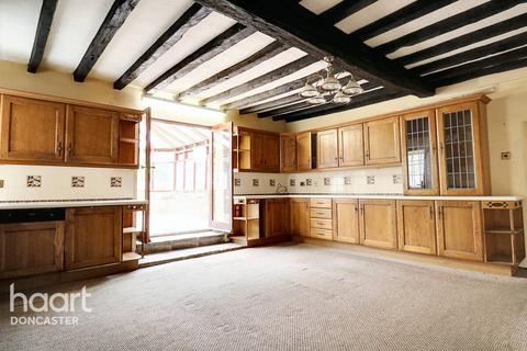 5 bedroom character property for sale, Cusworth Lane, Cusworth, Doncaster