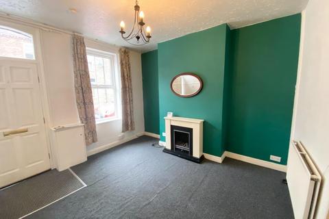 2 bedroom terraced house to rent, Nelson Street, York