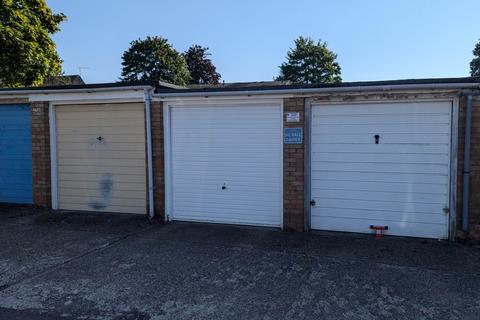 14 Aycliffe Drive, Hemel Hempstead, HP2 6DE