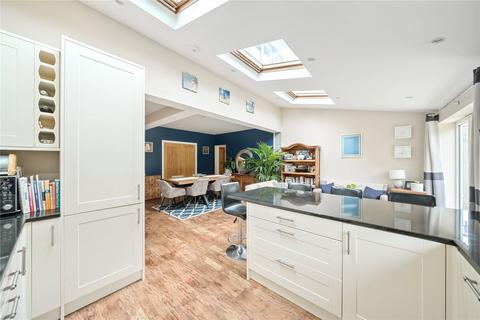 51 Manor Drive, Hinchley Wood, Esher, KT10 0AZ