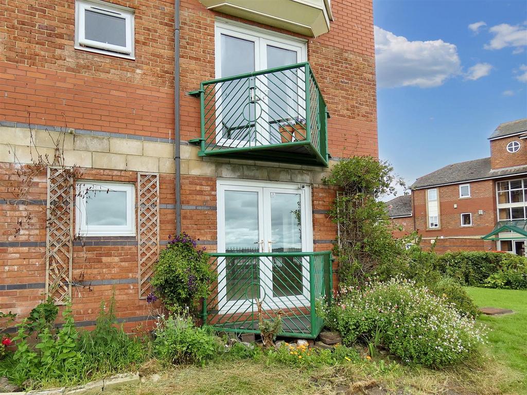Balcony.JPG