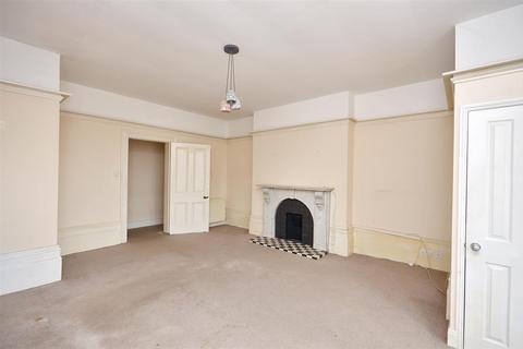 2 bedroom flat for sale, Spencer Road, Eastbourne