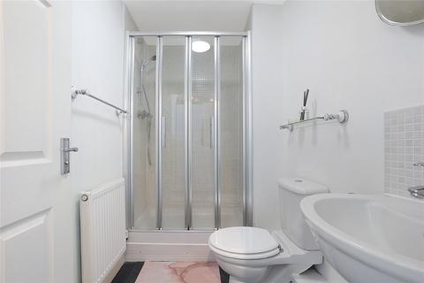 2 bedroom flat for sale, Silver Streak Way, Rochester, Kent, ME2