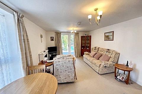 2 bedroom apartment for sale, Lindsay Road, Poole, Dorset, BH13