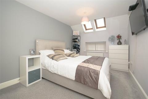 7, Branwell Lodge The Strone, Apperley Bridge, Bradford, BD10 0NY