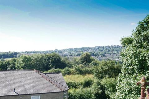 7, Branwell Lodge The Strone, Apperley Bridge, Bradford, BD10 0NY