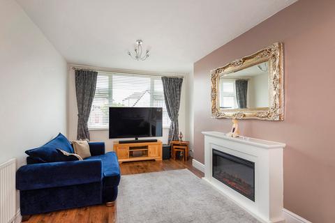 3 bedroom terraced house for sale, Amberley Road, Abbey wood, London, SE2