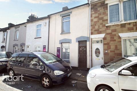 2 bedroom terraced house for sale, Roach Street, Rochester